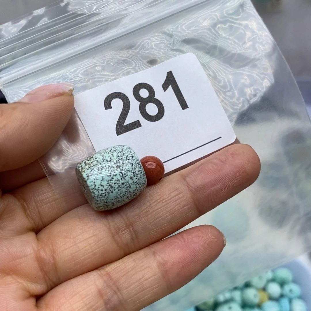 未镶嵌南红玛瑙珠宝奇石