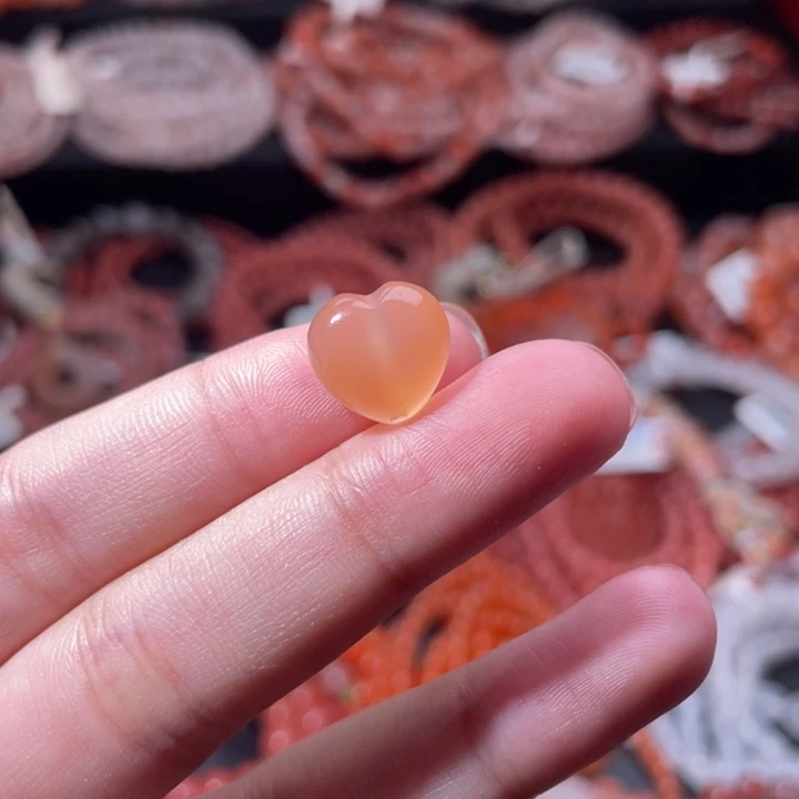 南红玛瑙未镶嵌配饰屁桃2033