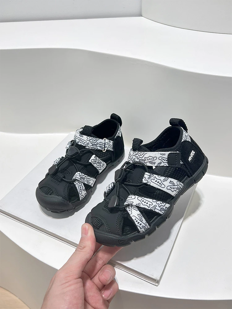 儿童夏季镂空男童溯溪软底防滑宝宝包头凉鞋女童凉鞋推荐女6-12岁