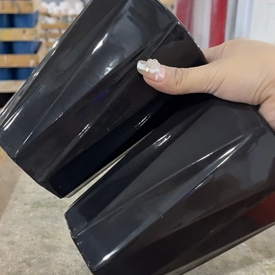 多肉绿植陶瓷花盆9.9包邮，有孔