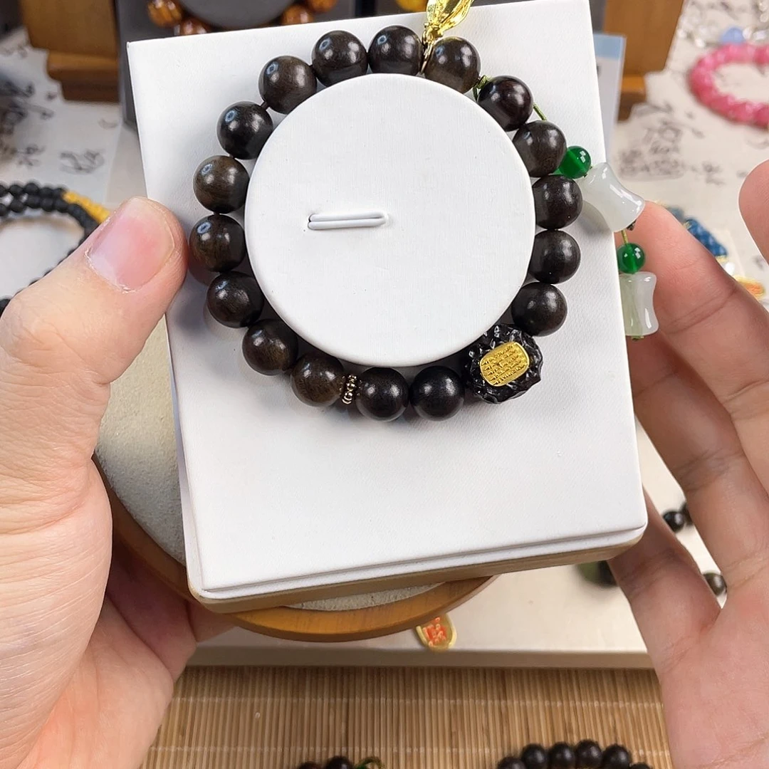 玉髓手饰银S925镀金镶嵌