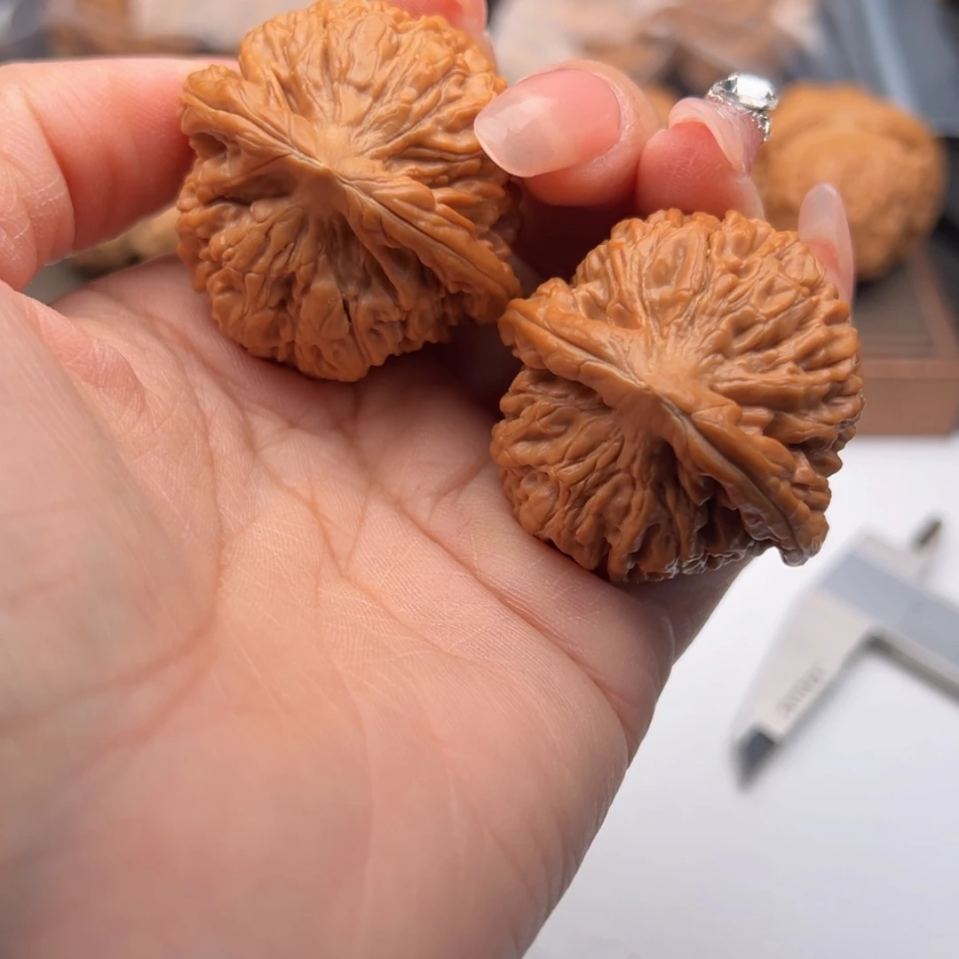 文玩核桃把件莲花40