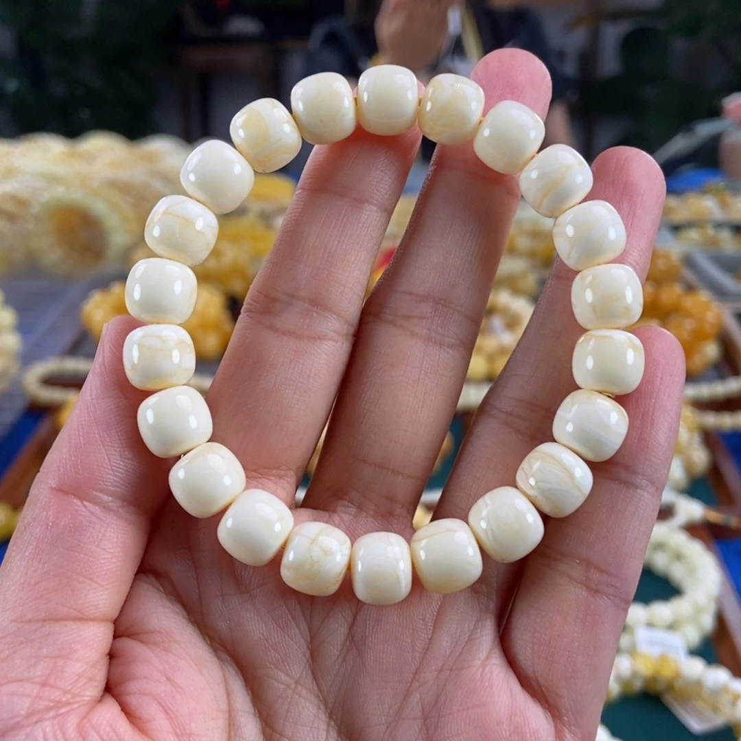 琥珀未镶嵌珠宝奇石10同料瓷白蜡老型13.35