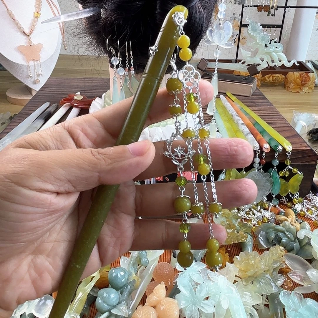 合金蛇纹石玉发饰