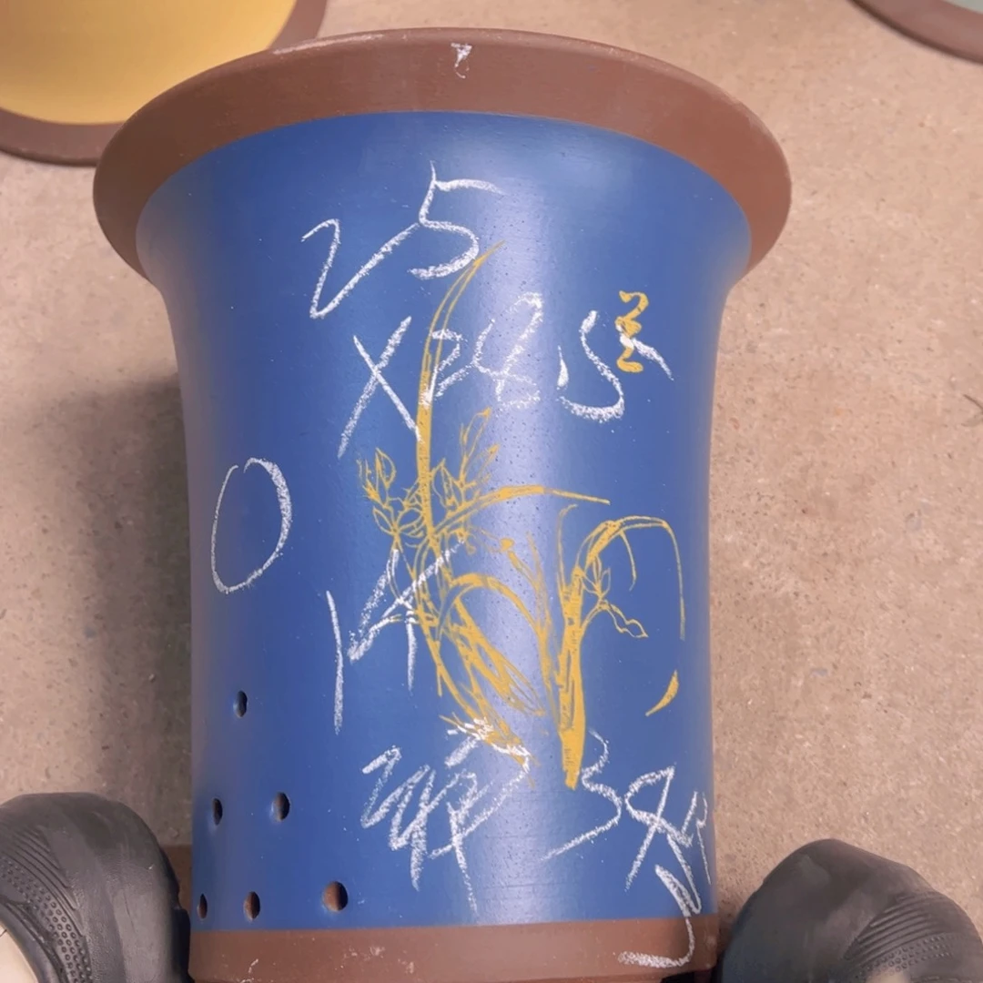 紫砂34。……………………………………