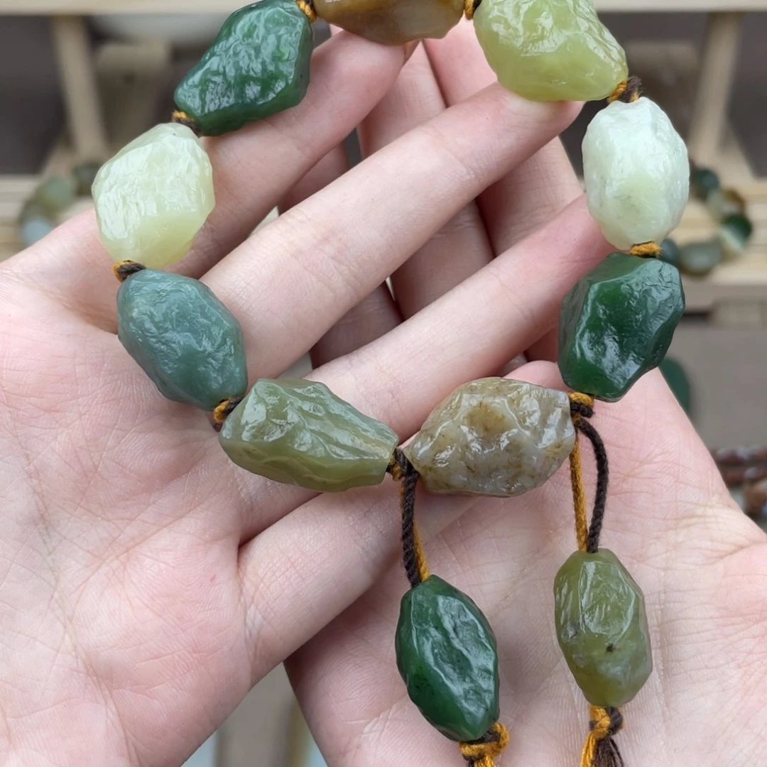 L***￥手链未镶嵌和田玉