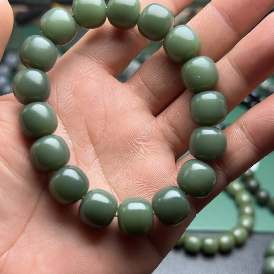 和田玉手链未镶嵌0****73800