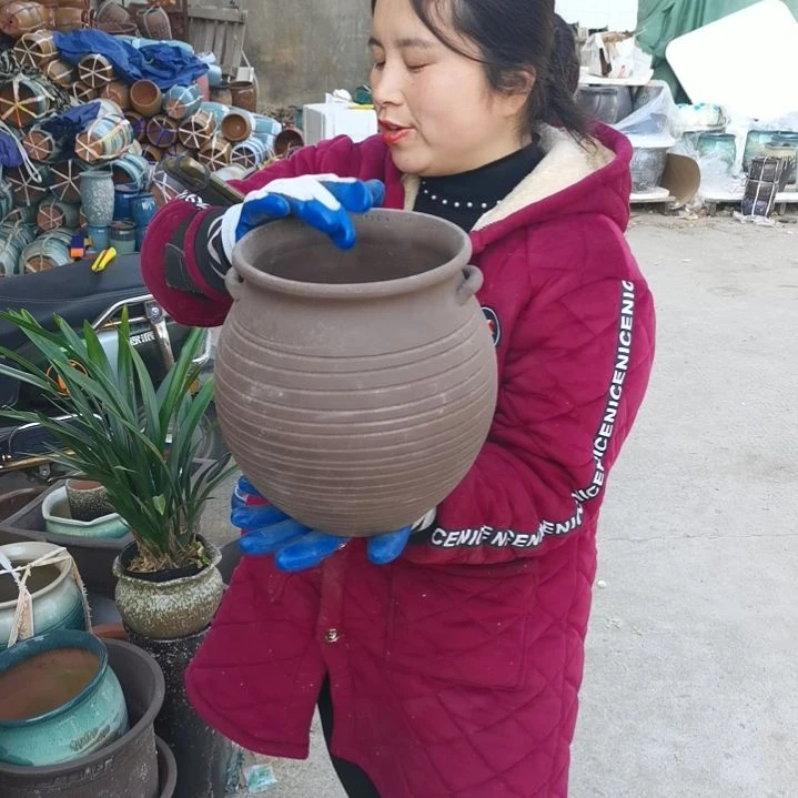 红陶口20高24瑕疵