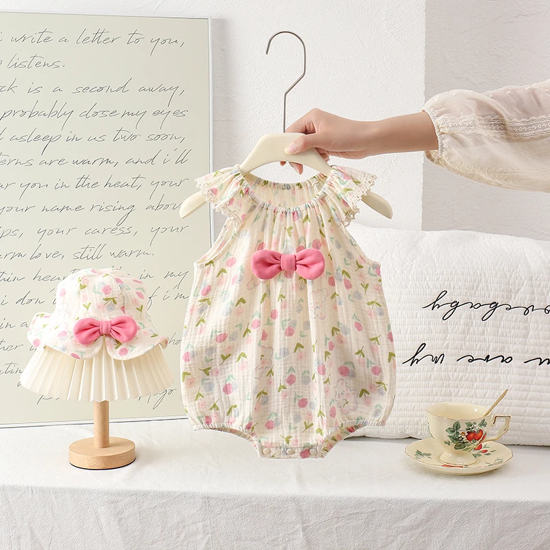 婴儿纱布棉夏款包屁衣洋气女宝宝碎花三角爬服薄款无袖蝴蝶结爬服