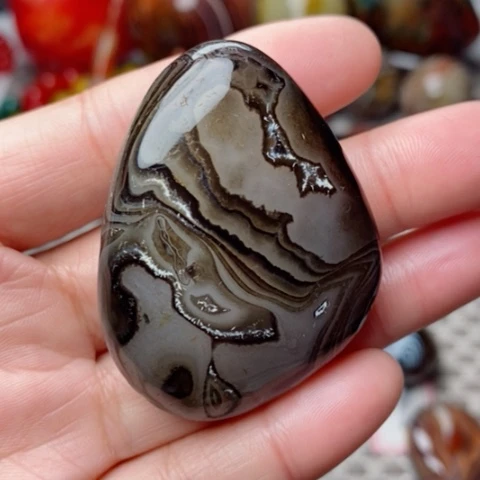 未镶嵌玛瑙/玉髓珠宝奇石