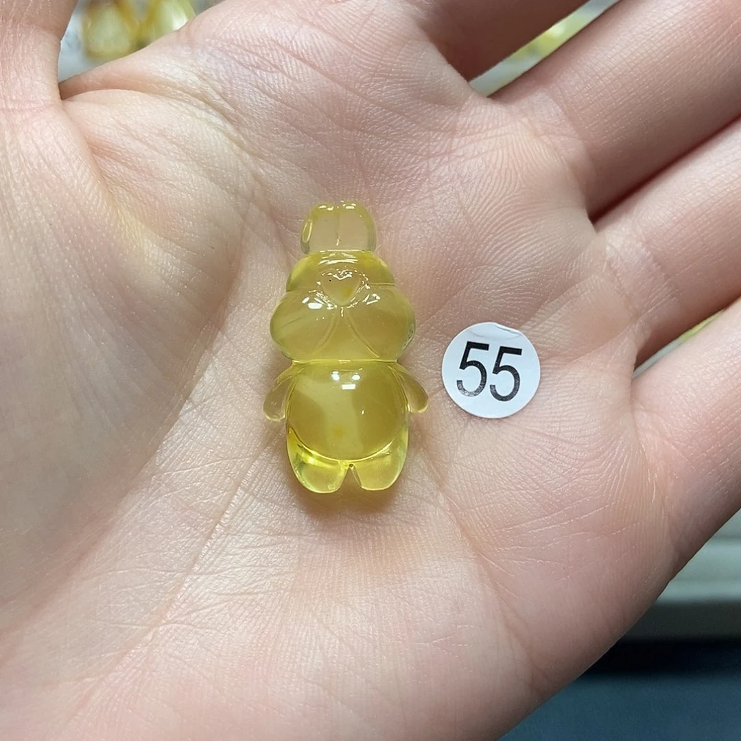 琥珀裸石未镶嵌花**兮，