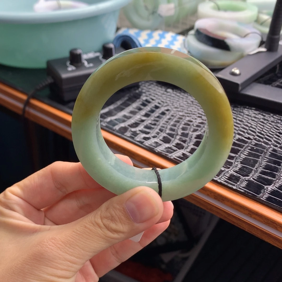 小***当定制翡翠未镶嵌纯天然A货翡翠