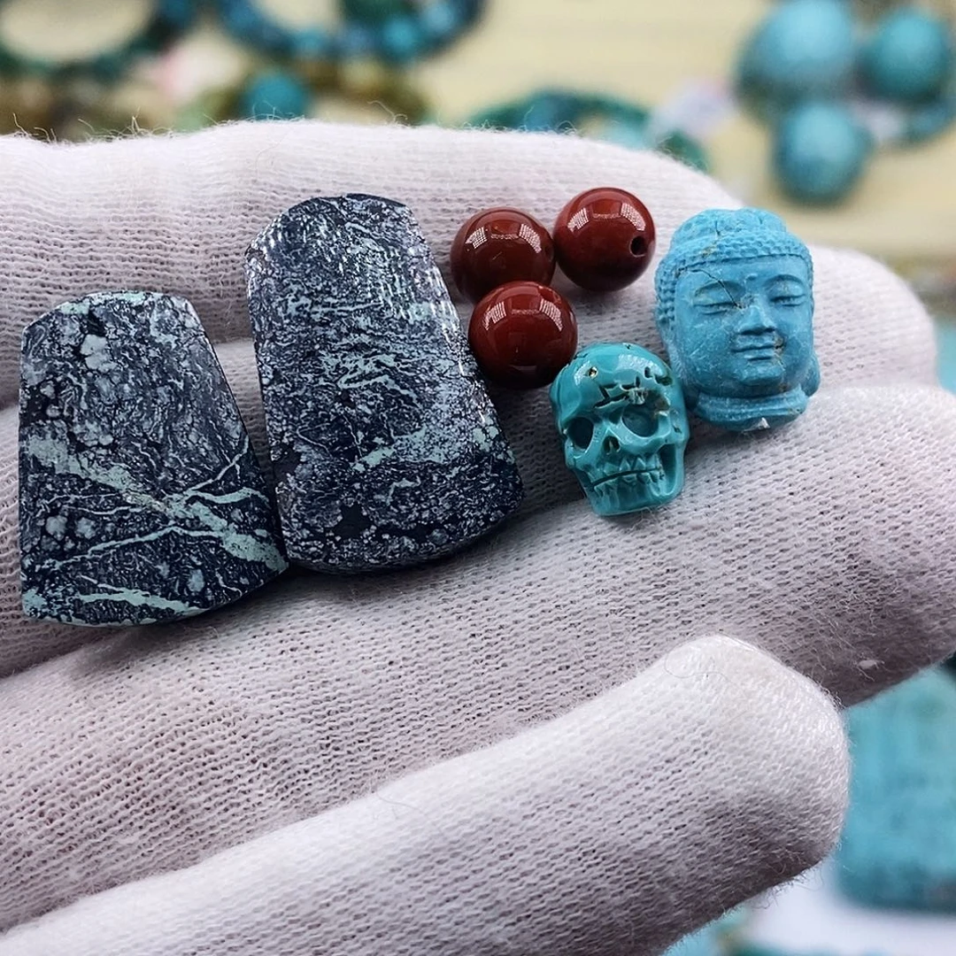 南红玛瑙未镶嵌珠宝奇石