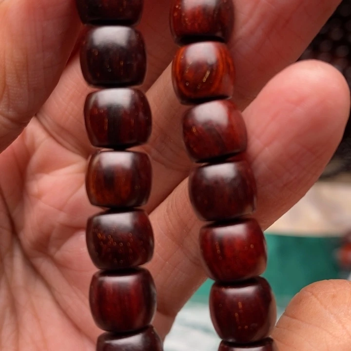 檀香紫檀（小叶紫檀）手串/手链89直切泥料带星