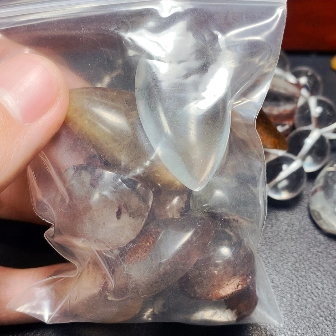 水晶颈饰未镶嵌灯**珊