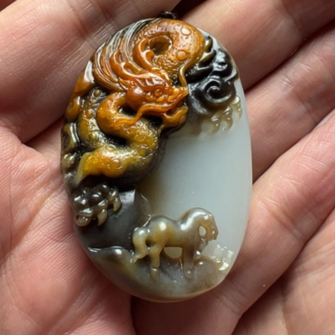 【闪购商品】颈饰未镶嵌和田玉