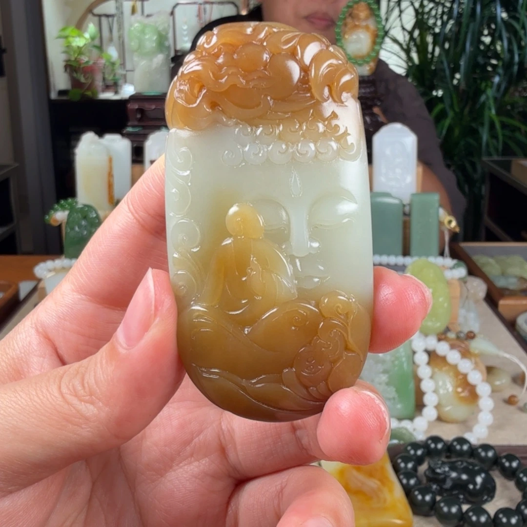 颈饰未镶嵌和田玉