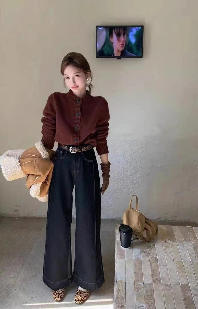 【群群家】韩系高腰阔腿直筒牛仔裤女冬季新款豹纹复合绒加厚配腰带