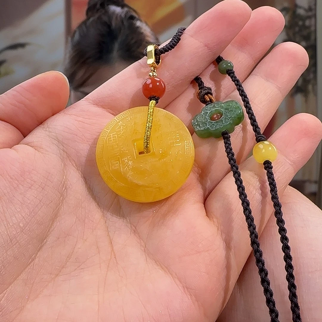 蜜蜡未镶嵌吊坠(赠链)