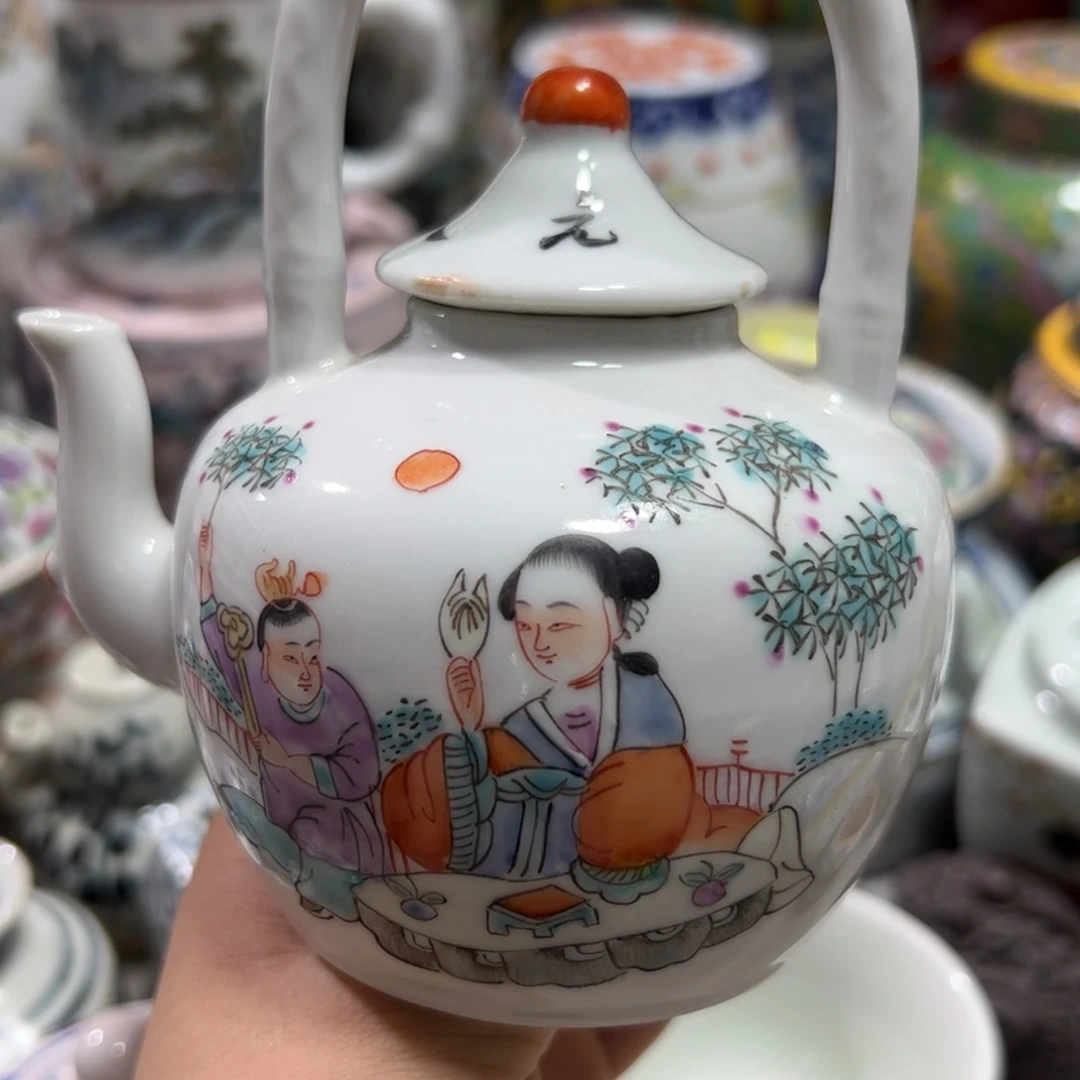 景德镇陶瓷艺术创意