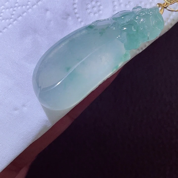 颈饰18K金镶嵌翡翠翡翠