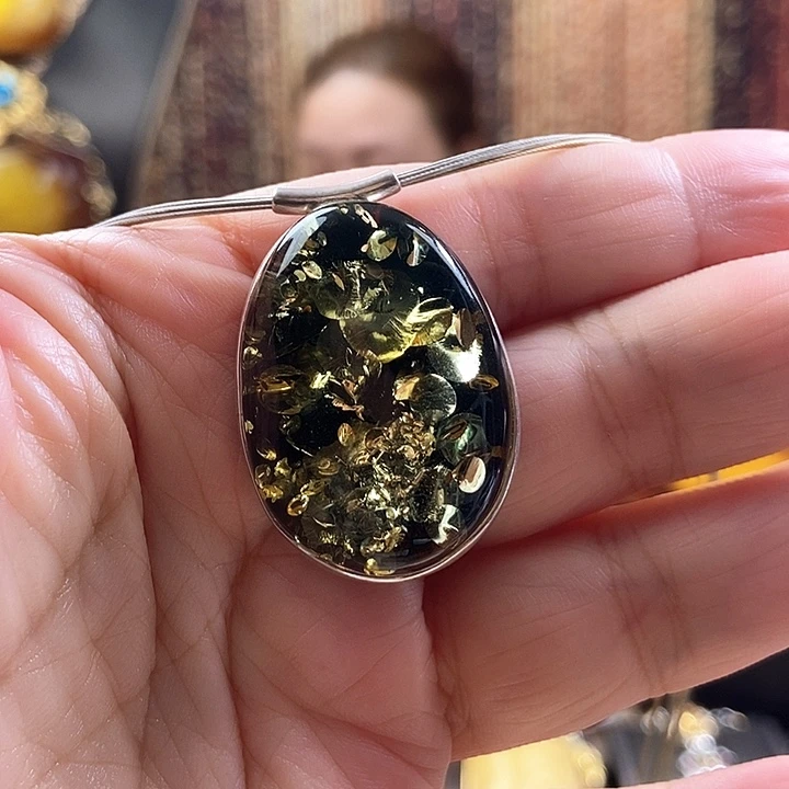 琥珀银S925镶嵌颈饰吊坠