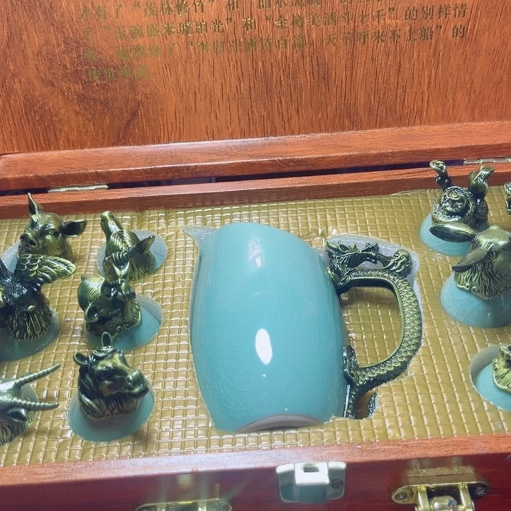 青花玲珑隐青酒具