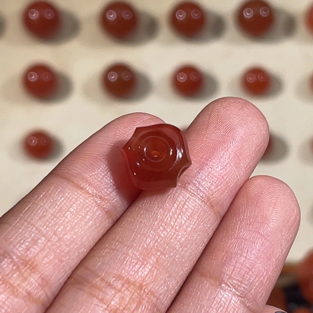 未镶嵌鱼嘴线束 10.6x11.6mm 不换退玛瑙/玉髓