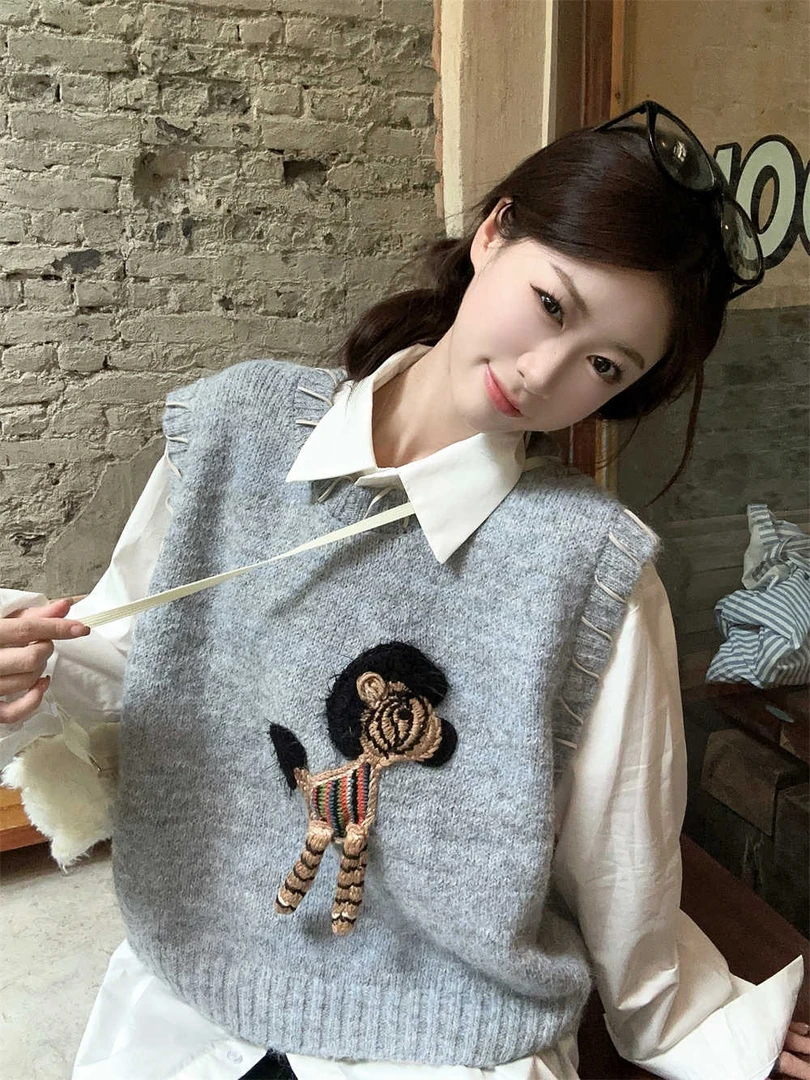 学院风针织马甲女款秋装设计感立体装饰叠穿背心外搭无袖毛衣马夹