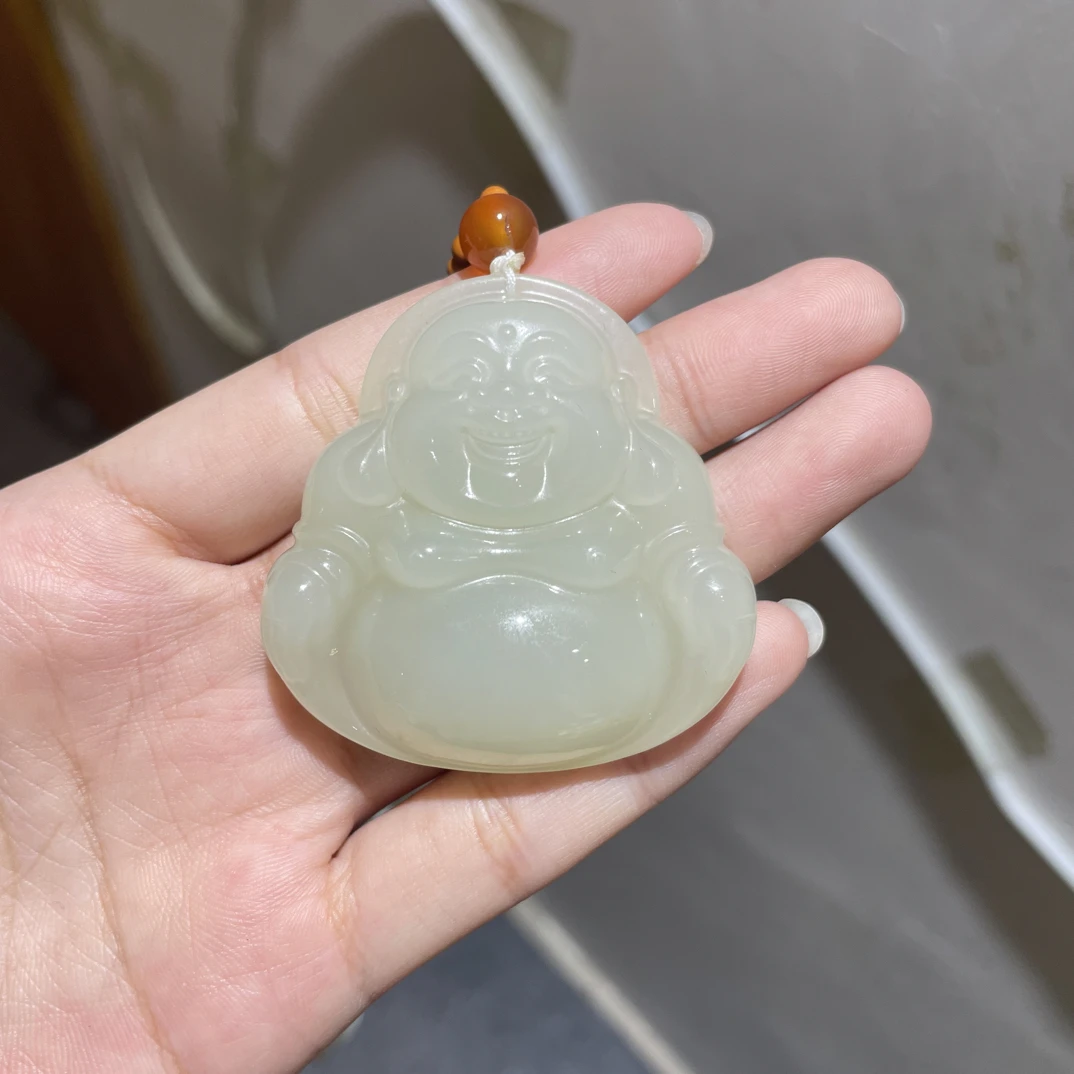 天然和田玉佛公吊坠