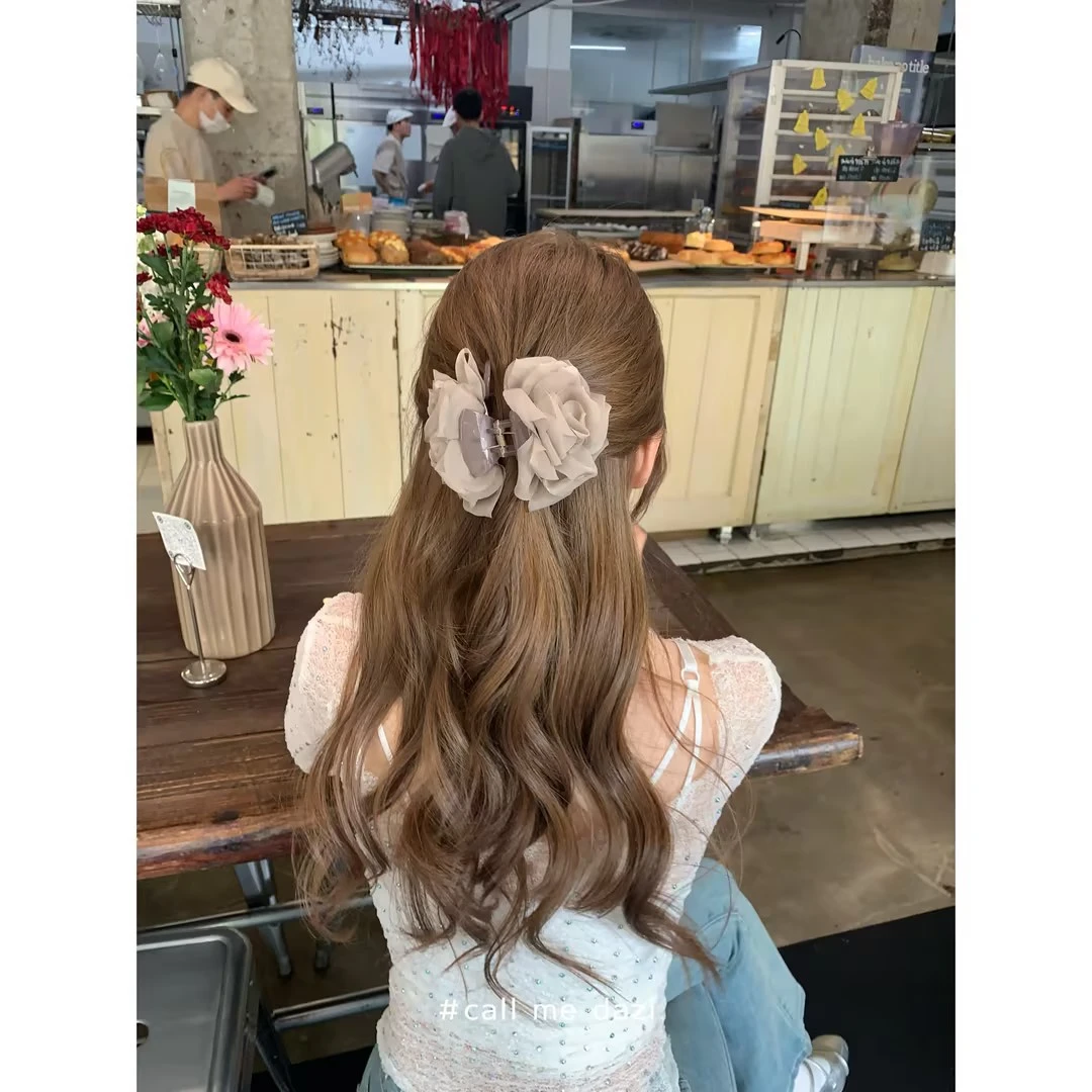 超仙纯欲氛围感花朵抓夹女2025新款气质仙女甜美优雅发夹温柔仙气
