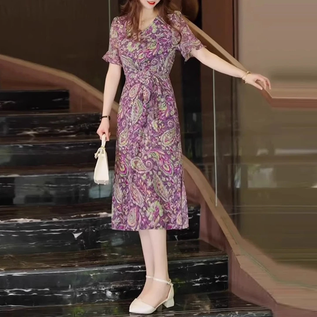 紫色洋气碎花连衣裙女夏季新款遮肚子显瘦中长款气质雪纺裙子