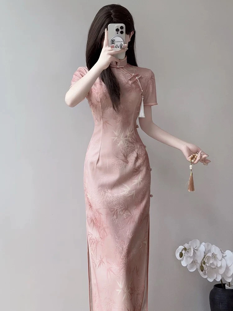 粉色订婚日常穿旗袍夏季少女新中式气质提花连衣裙2025新款小个子