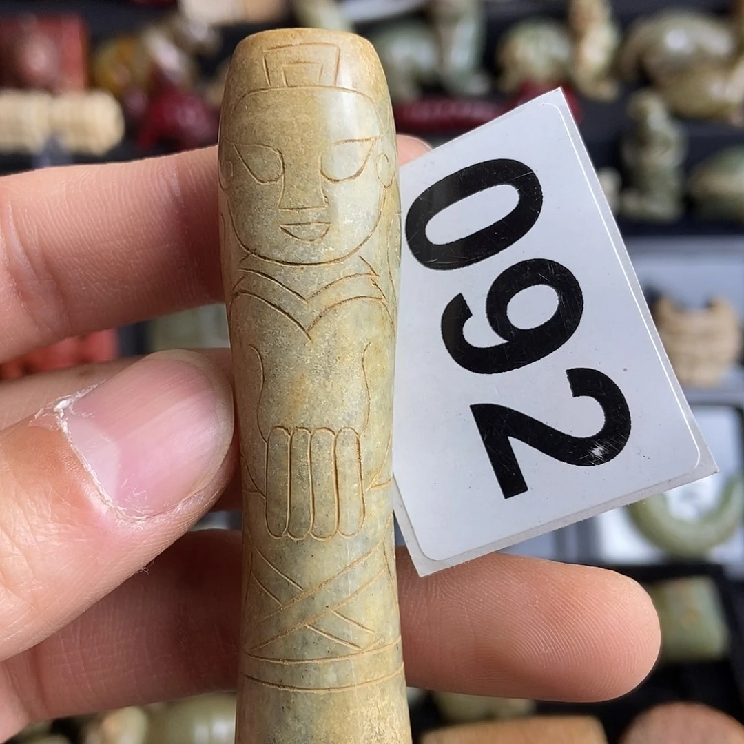 和田玉饰品未镶嵌