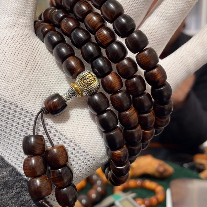 飛***柏木（崖柏）雷击木0.9*1.0高抛手链