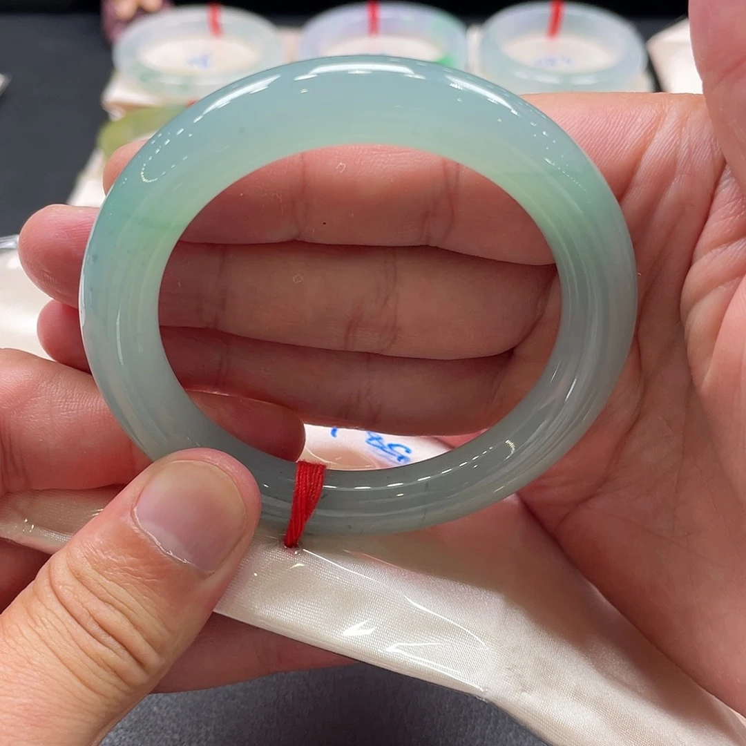 未镶嵌手镯翡翠59号