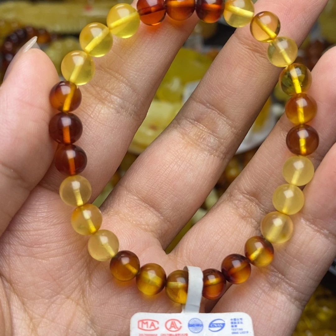 未镶嵌琥珀珠宝奇石