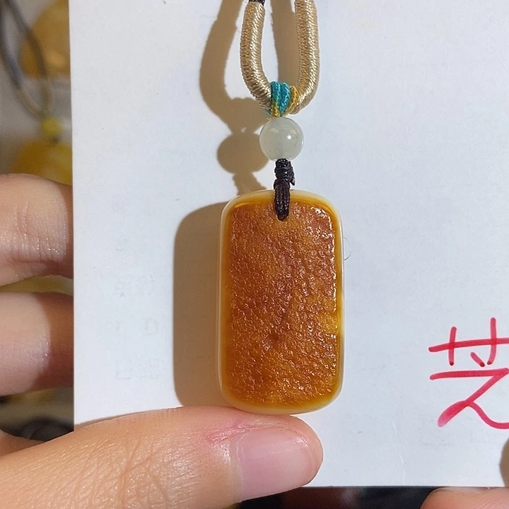 定制琥珀未镶嵌琥珀蜜蜡