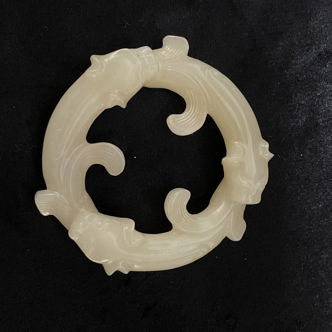 乾坤绕指柔，龙凤衔玉生 和田玉龙凤环