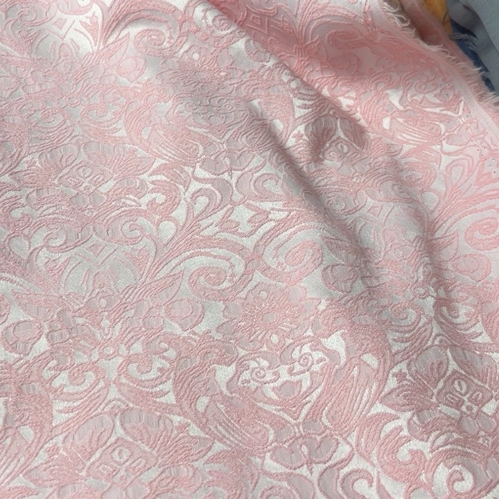棉混纺粉色提花缎1米