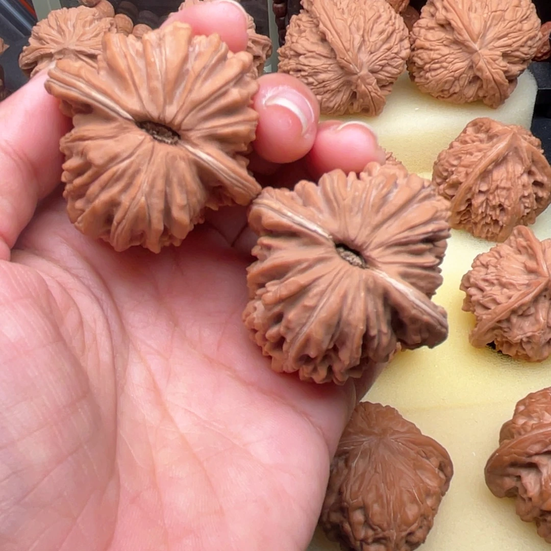 猴头核桃吊坠44四座楼