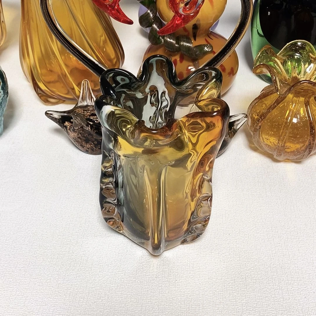 灰色琥珀琉璃摆件花瓶