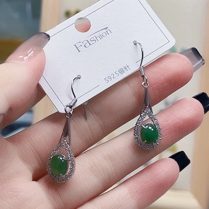 翡翠未镶嵌颈饰天然翡翠