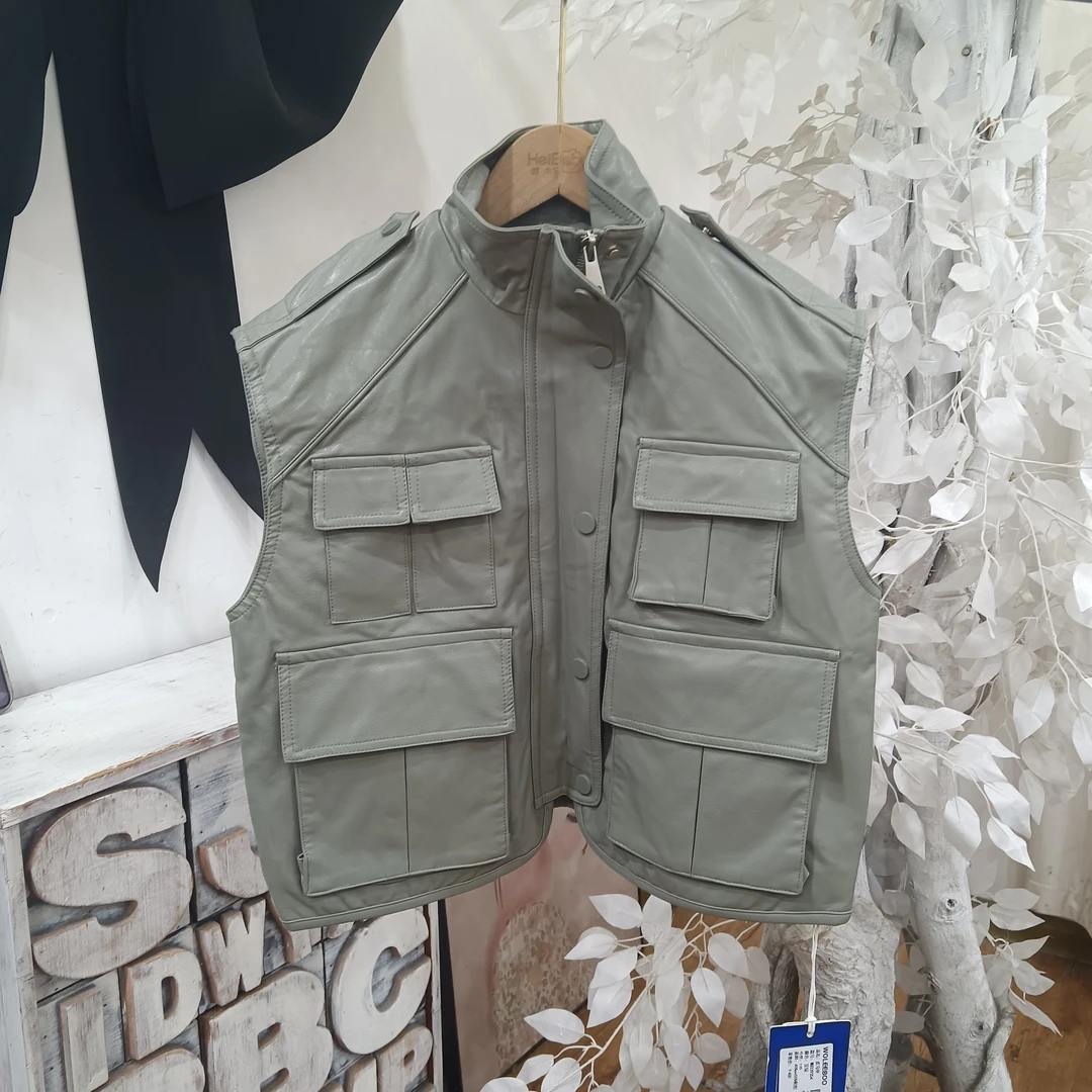 H296绿色皮马甲春秋/啵里