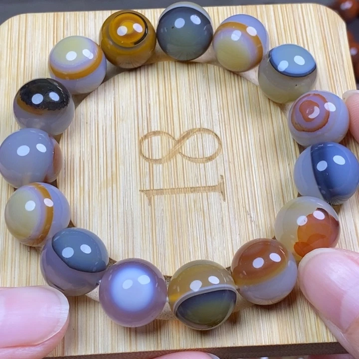 用***6玛瑙/玉髓未镶嵌手链