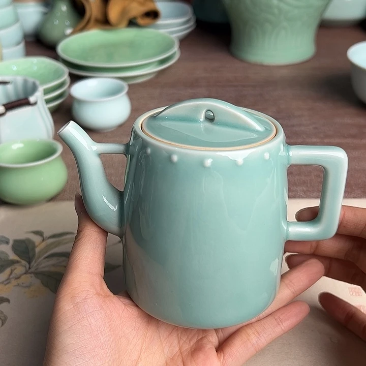 龙泉云间青瓷小米茶器