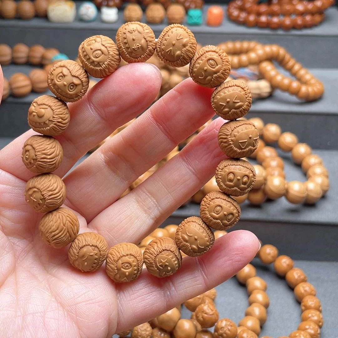 猴头核桃吊坠拉布布新款