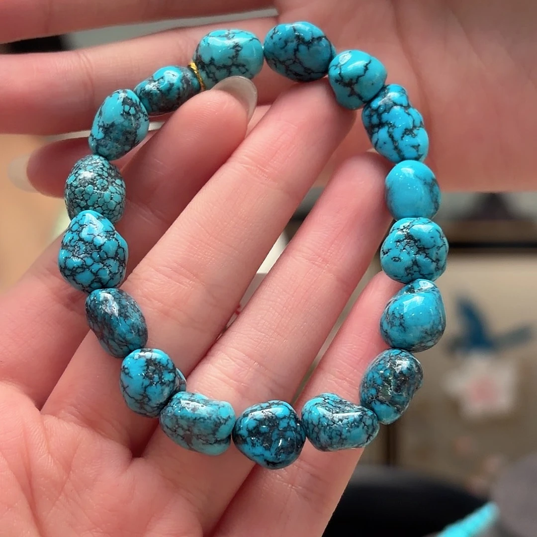 绿松石未镶嵌颈饰