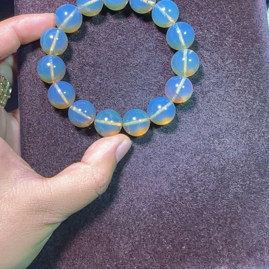 琥珀未镶嵌裸石琥珀