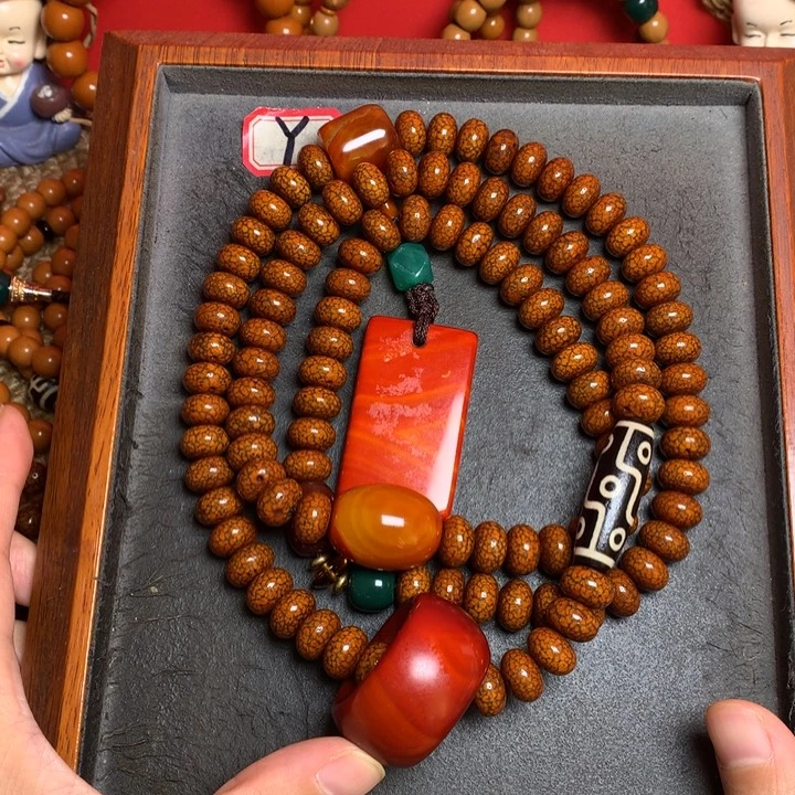 星月菩提吊坠菩提